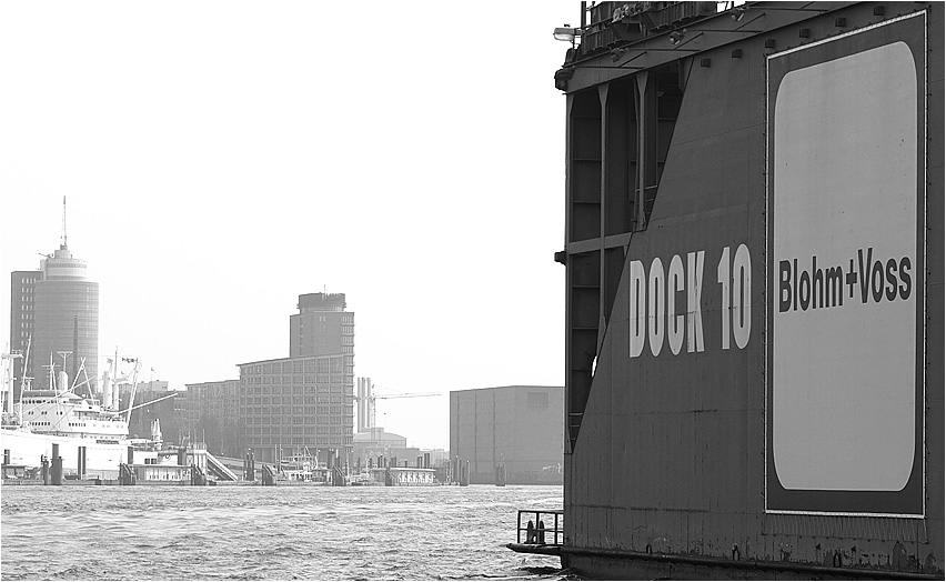 Dock10