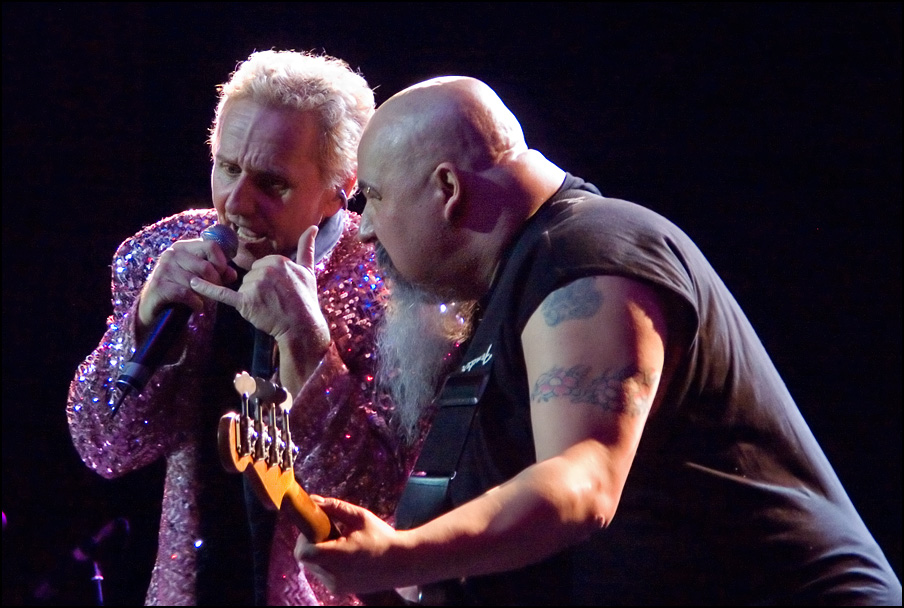 kss die hand, schne frau