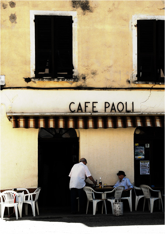 cafe paoli