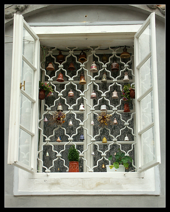 Glockenfenster